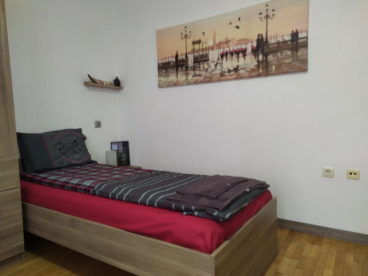 Apartament Bogoslovovi Варна Екстер'єр фото